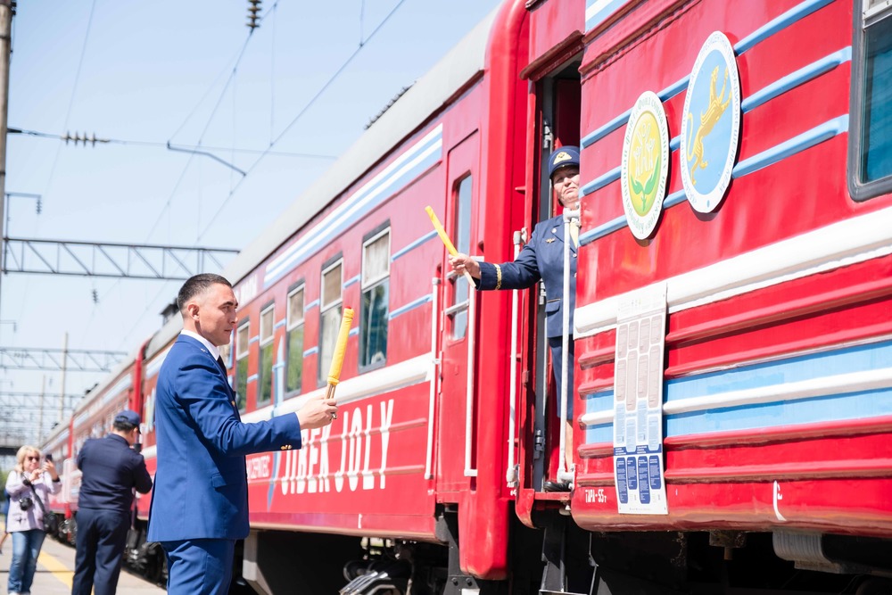 Медпоезд «Саламатты Қазақстан» начал свою работу в Жетісу