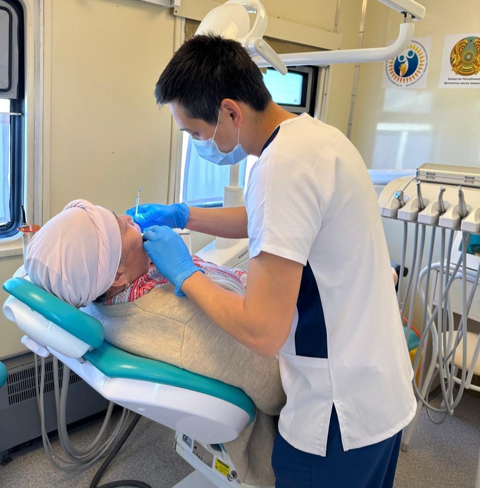 Около 8 тысяч жителей Мангистау получили помощь специалистов медицинского поезда